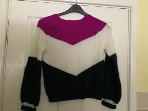 Buy & Sell West Midlands Wolverhampton - Photos for Girls Jumper