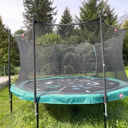 Trampolin mit einem Durchmesser von 4,30 m