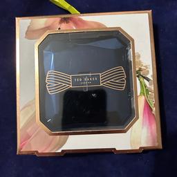 Ted Baker blue compact mirror
Bought too many as gifts
£10 each. I have 2 available
Would make ideal teachers gift.
Collection only.
