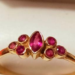 i have for sale a very pretty 9ct gold garnet cluster ring , fully hallmarked ,size J, collection from darlington dl1 or can post,paypal accepted,please do not put in offers with delivery as  i cannot access those no offers cheap little ring