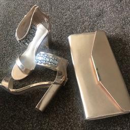 Diamanté chunky heel sandals
With matching gold clutch
Please look at my other items