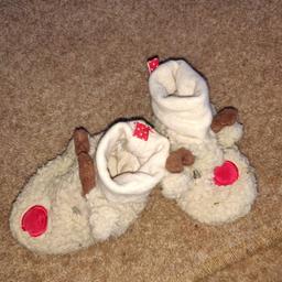 cute reindeer slippers for baby boy or girl.