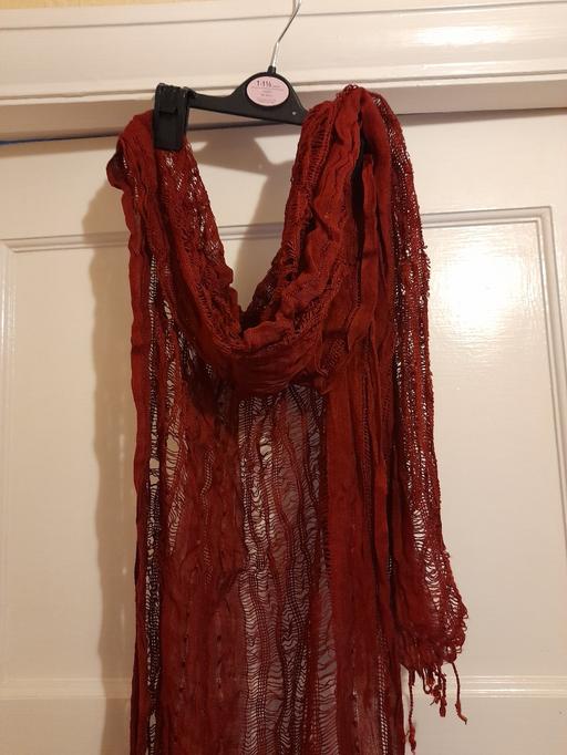 Buy & Sell Lancashire Blackpool - Photos for Dark red lace scarf