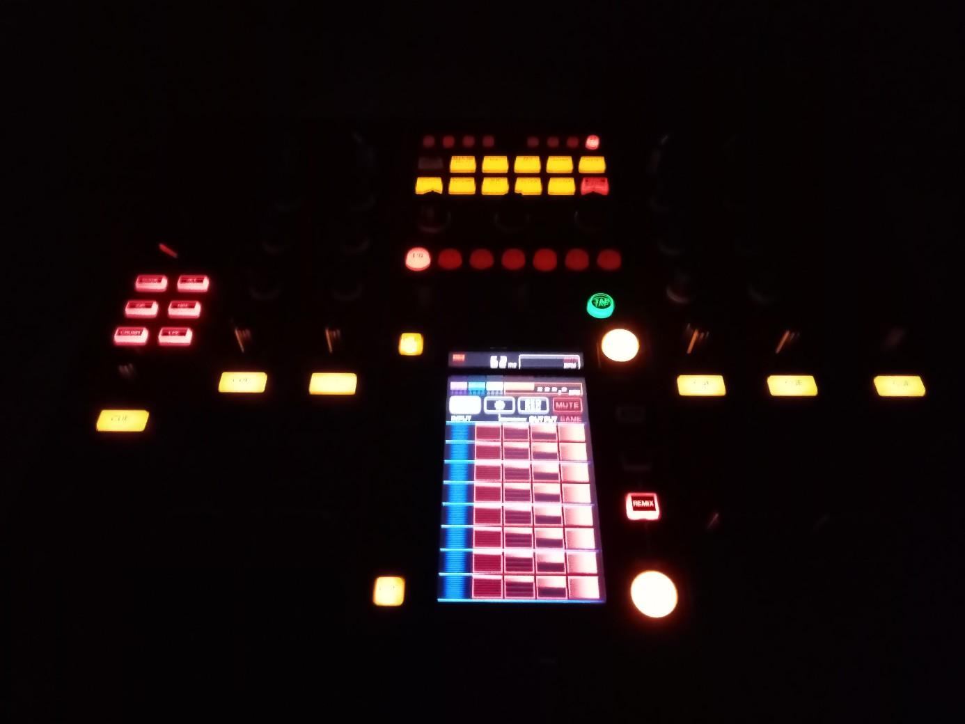 Pioneer djm 2000 dj mixer sampler effects in cv6 coventry for 750 00