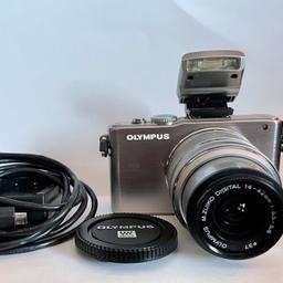 Olympus pen lite E-PL3 camera with flash. Comes with the OLYMPUS M.ZUIKO DIGITAL 14 - 42mm lens, battery charger, cable and carry case, brand new battery.
PERFECT CONDITION, FULL WORKING ORDER!!!