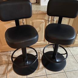 2 x black swivel bar stools