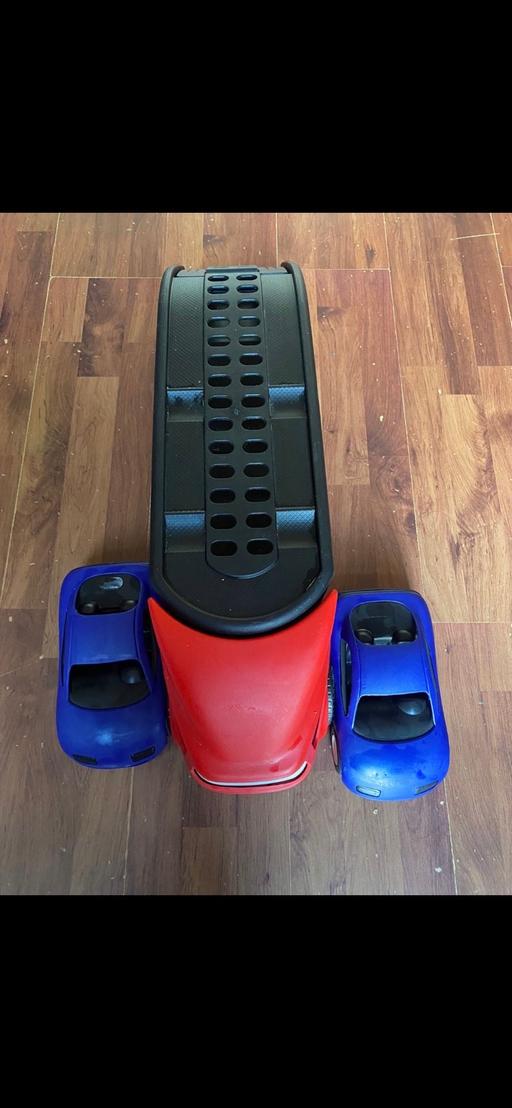 Buy & Sell West Midlands Birmingham - Photos for Large toy truck with 2 blue cars