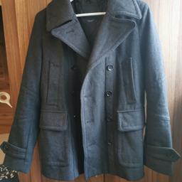 Amazing Zara man wool coat grey size M 38 winter coat
Great condition
Collection to Caledonian Road