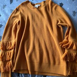 Michael kors jumper
Worn once for a few hours 
Size Large