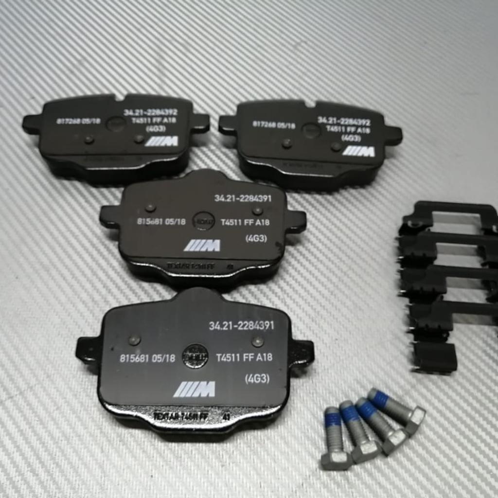 BMW M5 F10 rear brake pads asbestosfree in 10551 Berlin für 265,00