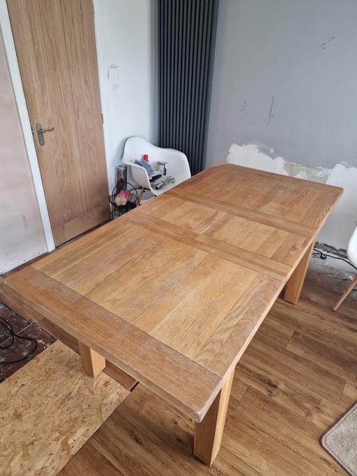 Buy & Sell Smithills Bolton - Photos for Solid oak dining table