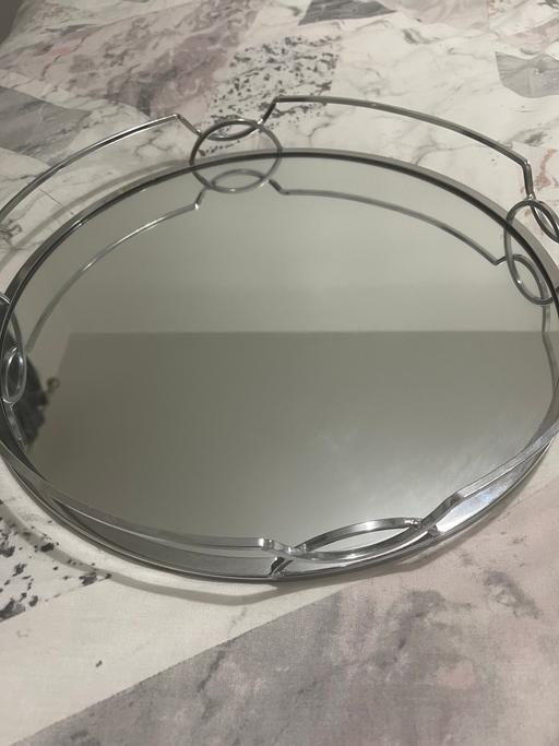 Buy & Sell Lancashire Blackburn with Darwen - Photos for Large mirrored tray