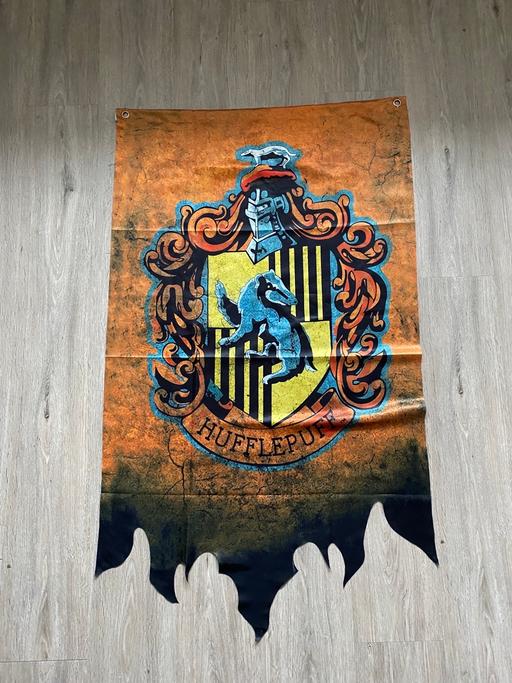 Buy & Sell West Midlands Birmingham - Photos for Hufflepuff flag