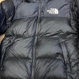 This north face coat is very warm and comfortable. Can wear with everything! Has been dry cleaned and looks brand new as only worn a hand full of times. From a clean smoke free home.
