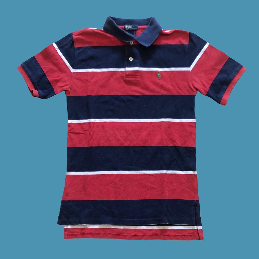 Vintage Polo Ralph Lauren
Polo Shirt

Size: S (M 12/13 years)
Width 42 cm - Length 61 cm
Color: Navy / Red
Condition: Great Condition

#poloralphlauren #poloralphlaurenlongsleeve #poloralphlaurenclassic #poloralphlaurenvintage #poloralphlaurenpolo #poloralphlaurenpoloshirt #poloralphlaurenrugbyshirt #poloralphlaurenrugby #poloralphlauren67 #poloralphlaurenoriginal #shirt #tshirt #streetwear #vintage #streetstyle #vintagestyle #urban #urbanstyle #nienties #vintageclan #street #streetfashion #vintagefashion #urbanfashion