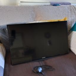 very good condition tv.Basic freeview and channels etc not smart tv.Great starter tv.No stand or TV bracket.