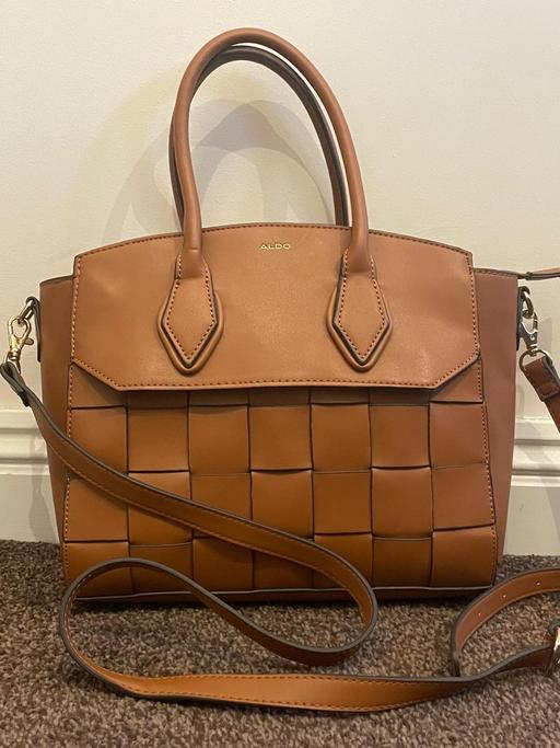 Buy & Sell Wokingham Woodley - RG6 - Photos for ALDO tan bag