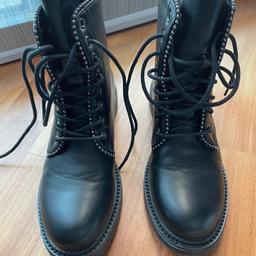 Anfibi 883 clearance