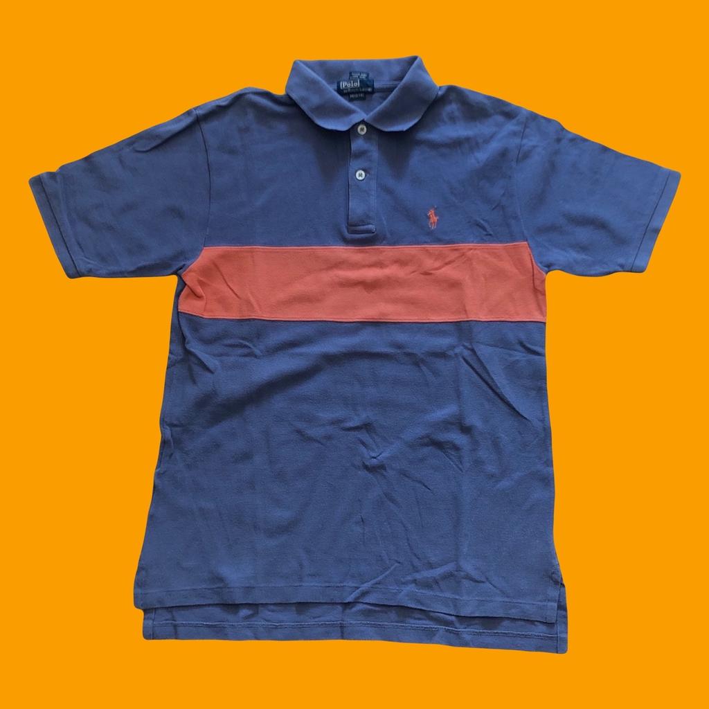 Vintage Polo Ralph Lauren
Polo Shirt

Size: S (M 12/13 years)
Width 45 cm - Length 66 cm
Color: Blue / Orange
Condition: Good Condition

#poloralphlauren #poloralphlaurenlongsleeve #poloralphlaurenclassic #poloralphlaurenvintage #poloralphlaurenpolo #poloralphlaurenpoloshirt #poloralphlaurenrugbyshirt #poloralphlaurenrugby #poloralphlauren67 #poloralphlaurenoriginal #shirt #tshirt #streetwear #vintage #streetstyle #vintagestyle #urban #urbanstyle #nienties #vintageclan #street #streetfashion #vintagefashion #urbanfashion