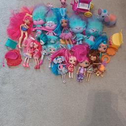 Assortment of dolls! in good condition. Comes with accessories!