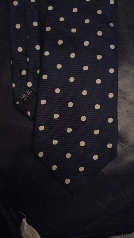 Buy & Sell St Johns South East London - Photos for Saville Row Tie