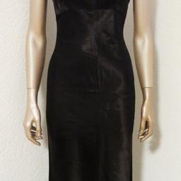 schwarzes Hennes (H&M) Satin Kleid Gr. 34
vorne schlicht und am Rücken mit entzückendem Ausschnitt
schön fallender Stoff, 130 cm lang, Hüftweite 59 cm
einmal getragen