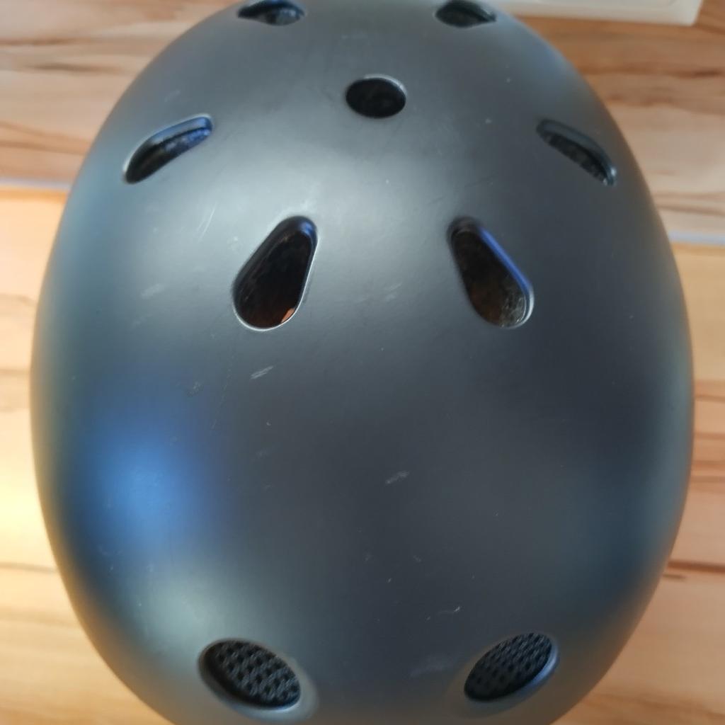 HUDORA Skateboard-Helm, Scooter-Helm schwarz Gr. 54-58 Skate Helm, Fahrrad-Helm
