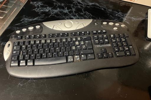 Buy & Sell South West London West Brompton - South West London - Photos for Logitech Y-RJ20 Wireless Bluetooth Keyboard