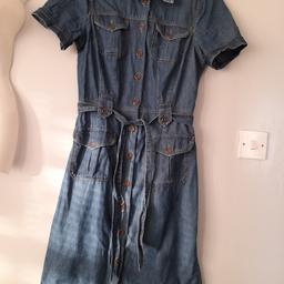 Denim dress with front buttons and waistband
Size UK 12
Perfect Condition
Smoke and pet free home