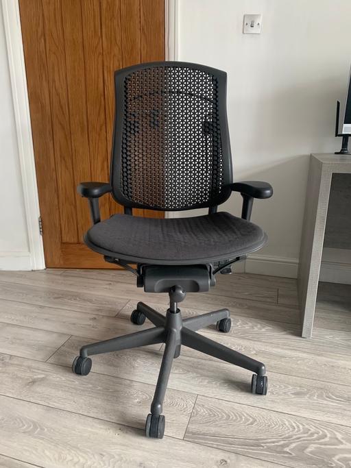 Buy & Sell Brent Wembley - HA9 - Photos for Herman Miller Celle ergonomic office chair