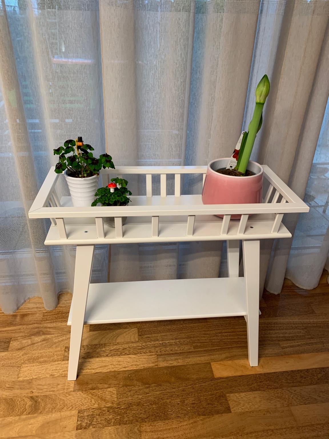 Blumenbank Ikea in 6858 Gemeinde Schwarzach für 28,00 € zum Verkauf