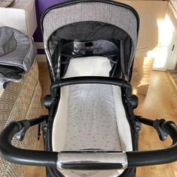 BEAUTIFUL SILVER CROSS SPECIAL EDITION PIONEER PRAM/CARRY COT IN GREY. EXCELLENT CONDITION - STILL HAVE BOX & ALL PARTS INCLUDING DRINKS HOLDER, MANUAL, CAR SEAT FITTINGS & RAIN COVER (SLIGHT TEAR ON RAIN COVER). BARGAIN @ £200 - JUST REDUCED - COLLECTION ONLY - NO OFFERS OR TIME WASTERS PLEASE 😀