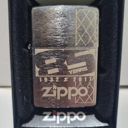 ORIGINAL
ZIPPO LIGHTER
BNIB
G 17
Leaflet/ Instructions 
USUAL ZIPPO GUARANTEE 
CAN COME WITH ACCOMPANIED MAGAZINE 
Others available 
CAN DELIVER FOR A COST