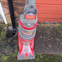Vax dual v heated cleaning carpet washer spares or repair working but leaks
Might be easy fix but I have bought new one now so selling this one pick up from b17