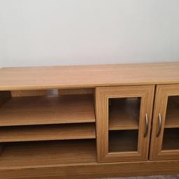 TV cabinet

some scratches as seen on pictures - FREE

143cmx42cm
