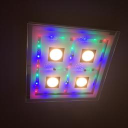 Verkaufe hiermit eine neue LED Deckenlampe von Action. Sie ist mit Fernbedienung und es können somit sämtliche Varianten eingestellt werden. Ein echtes Highlight für zu Hause. Ich habe 2 von diesen Lampen. Die Lampe die ich hier verkaufe ist noch in der Originalverpackung. Bei Interesse gerne melden.