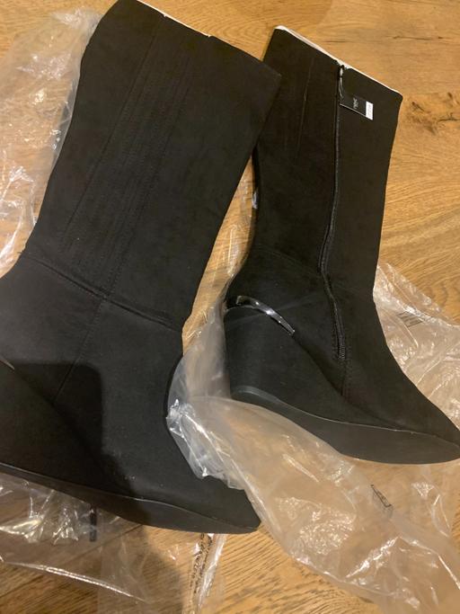 Buy & Sell West Yorkshire Kirklees - Photos for NEW BLACK LONG WEDGE BOOTS EXTRA WIDE 5xw