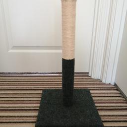 Cream and grey cat scratching post, not used.