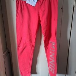 girls 8/9 
minnie trousers 50p

Collect hainton avenue grimsby dn32