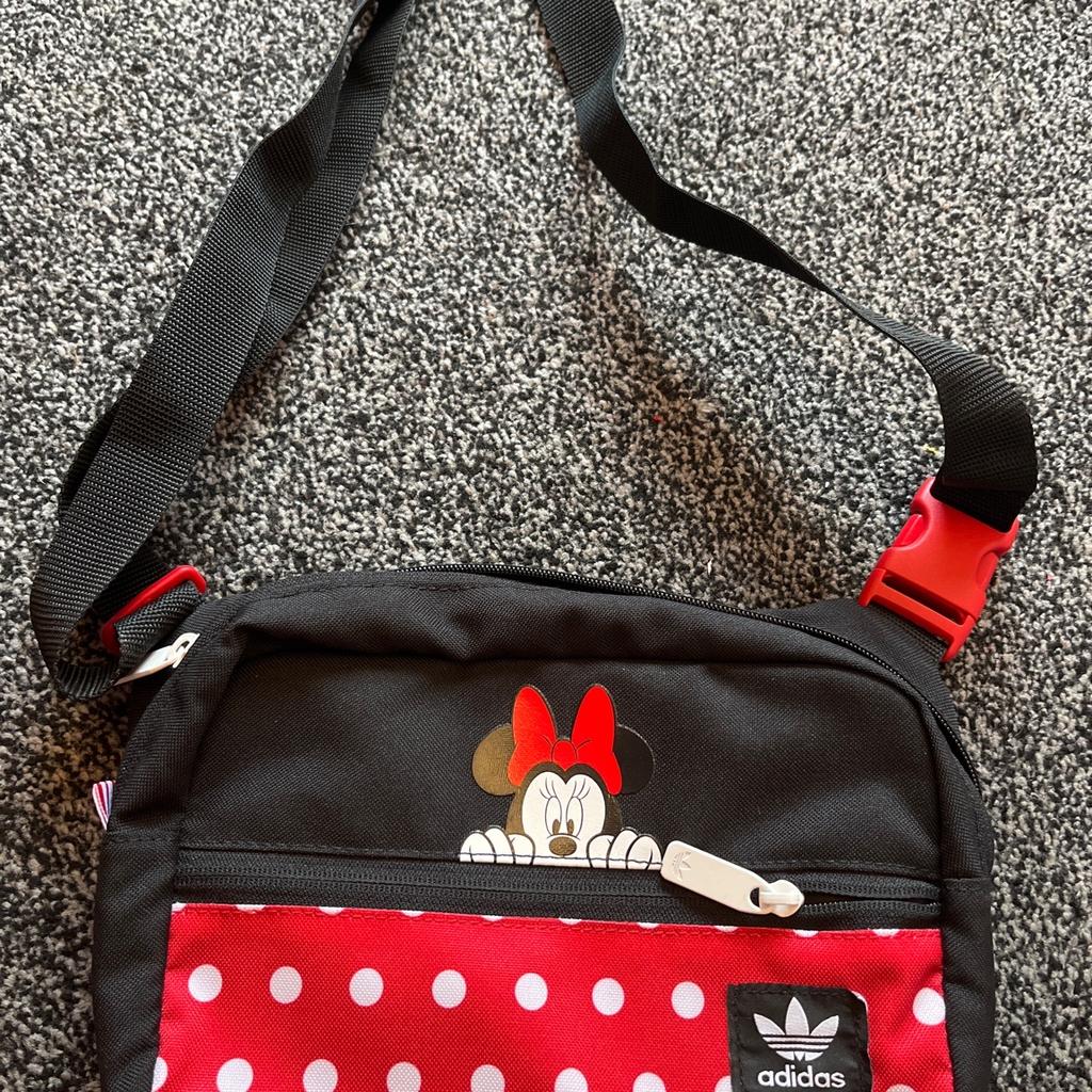 Only used once adidas Minnie Mouse bag