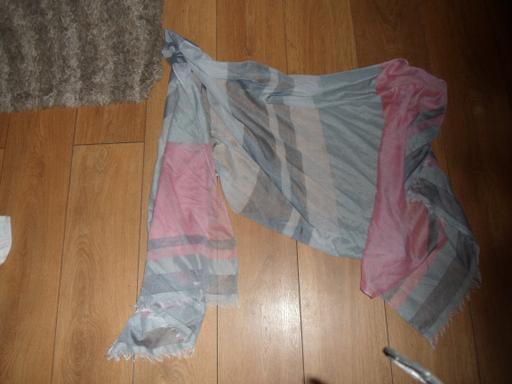 Buy & Sell Greater Manchester Manchester - Photos for LADIES LARGE DRESS SCARF