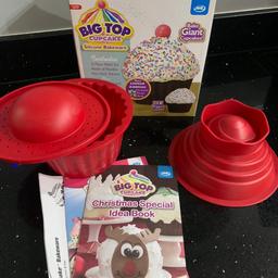 Fantastic extra large Cupcake Mould for baking cakes
In new condition with recipe ideas book
Everything you need to make a large cupcake design as a cake
Collection in a public place ONLY