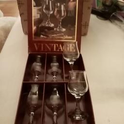 6 Vintage Liqueur glasses
Boxed, as new
Must be collected