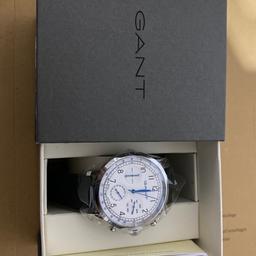 Verkaufe Gant W71203 Zustand Neu, leider ist die OVP kaputt (Siehe letztes Bild). Die Uhr selbst ist Neu.

Nur Verkauf, kein Tausch.

Der Verkauf erfolgt unter Ausschluss jeglicher Gewährleistung.