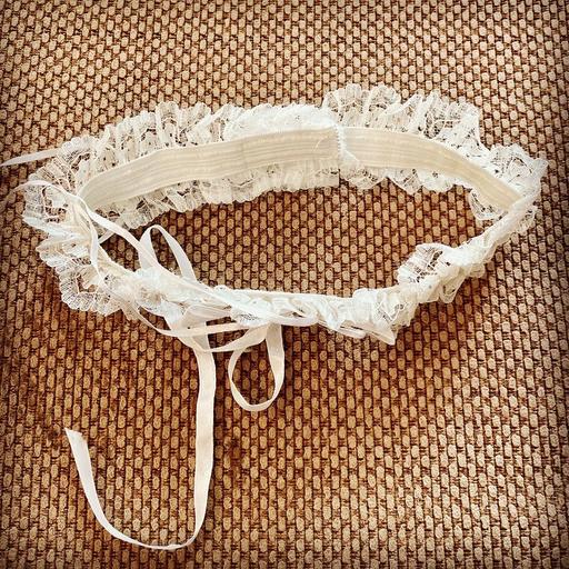 Buy & Sell Dorset Bournemouth, Christchurch and Poole - Photos for White Lace Ruffle Garter Wedding Bride Prom