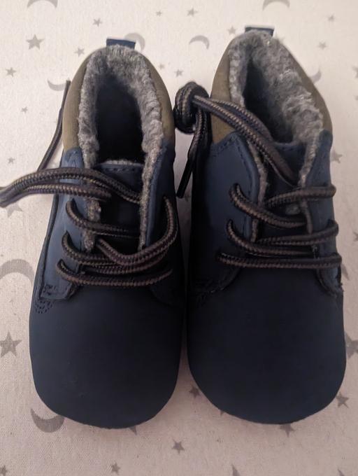 Buy & Sell South West London Norbury - South West London - Photos for 12-18 month booties