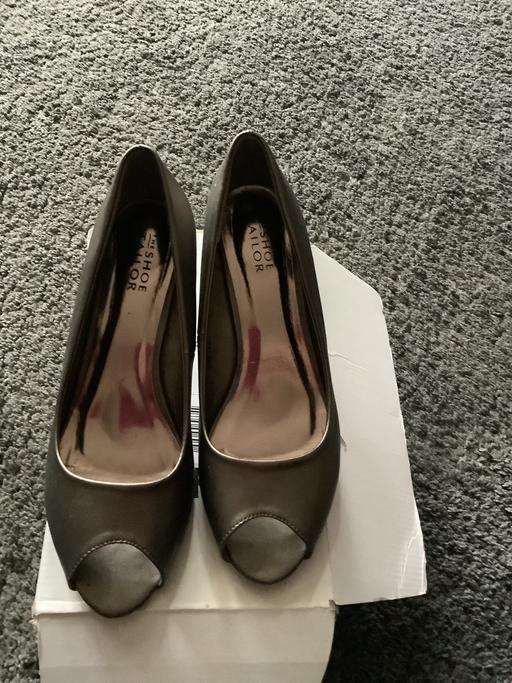 Buy & Sell West Midlands Sandwell - Photos for Shoes