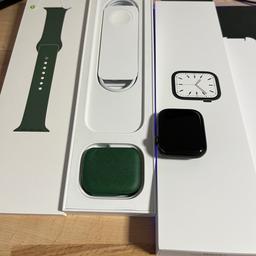 Verkaufe neuwertige AppleWatch 7 in 45mm. Inkl OVP. Ladekabel und Uhrband sind noch orginal verpackt. Wegen Umstieg auf Ultra abzugeben.