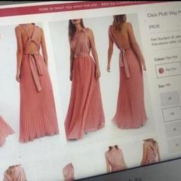 x2 Bridesmaid dresses - BNWT.
Pair of blush pink multi-way bridesmaid dresses from OASIS, both in size 12.
Originally £95 per dress.
BRAND NEW WITH TAGS - only tried on, never worn.