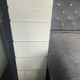 Only 1 year old with built in mirror 
Very good condition
Minor signs of use as in pics doesn’t effect use at all.
Only selling as purchased larger chest in IKEA Range and need the space!